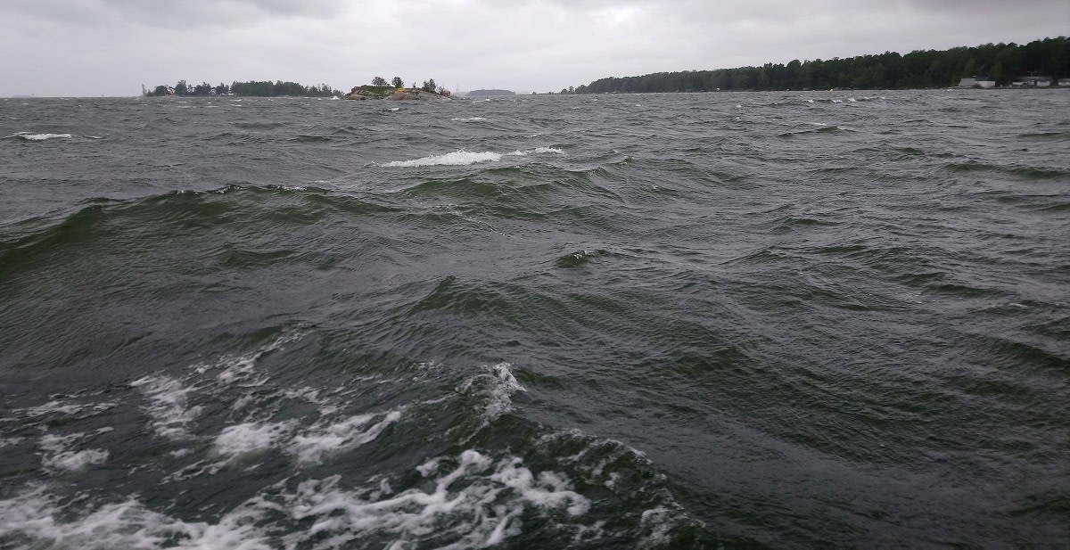 Meren aaltoja.